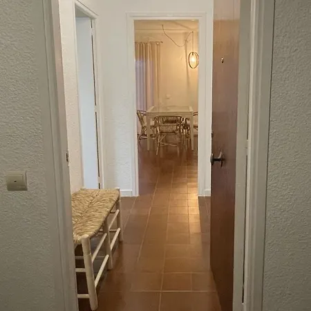 Apartment L'illa Blanca *